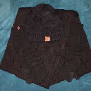Never Used Black C.C. Beanie Set